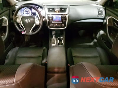 Zdjęcie 8 z 12 samochodu: 2018 NISSAN ALTIMA 2.5 SR VIN:1N4AL3AP2JC109445 - miniatura