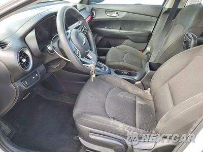 Zdjęcie 7 z 11 samochodu: 2020 KIA FORTE FE VIN:3KPF24AD0LE162980 - miniatura