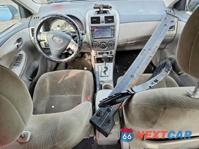 Zdjęcie 8 z 11 samochodu: 2013 TOYOTA COROLLA LE VIN:5YFBU4EE2DP142919 - miniatura