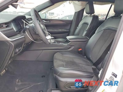 Zdjęcie 7 z 12 samochodu: 2024 JEEP GRAND CHEROKEE LAREDO VIN:1C4RJHAG0RC127681 - miniatura