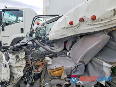 Zdjęcie 7 z 12 samochodu: 2021 ISUZU NPR XD BOX TRUCK VIN:JALC4W163M7K00633 - miniatura