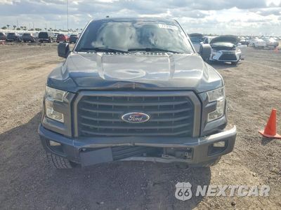Piąte zdjęcie samochodu w środku: 2016 FORD F150 SUPER CAB VIN:1FTFX1EF0GFB25130 - miniatura