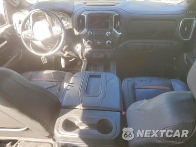 Zdjęcie 8 z 11 samochodu: 2021 GMC SIERRA K2500 AT4 VIN:1GT49PEY8MF214297 - miniatura