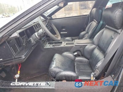 Zdjęcie 7 z 11 samochodu: 1989 CHEVROLET CORVETTE VIN:1G1YY2189K5125766 - miniatura