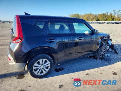 Trzecie zdjęcie samochodu z tyłu: 2020 KIA SOUL LX VIN:KNDJ23AU8L7015195 - miniatura