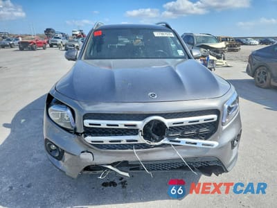 Piąte zdjęcie samochodu w środku: 2023 MERCEDES-BENZ GLB 250 VIN:W1N4M4GB4PW296869 - miniatura