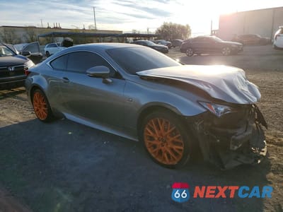 Czwarte zdjęcie samochodu z boku: 2015 LEXUS RC 350 BASE VIN:JTHHE5BC5F5003186 - miniatura