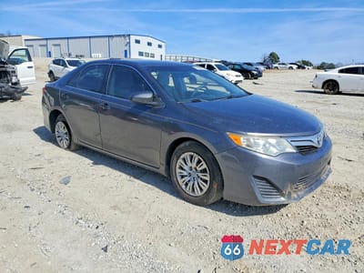 Czwarte zdjęcie samochodu z boku: 2014 TOYOTA CAMRY L VIN:4T4BF1FK7ER432754 - miniatura