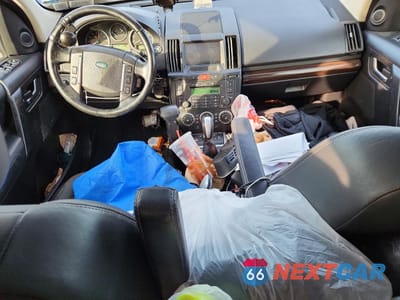 Zdjęcie 8 z 14 samochodu: 2012 LAND ROVER LR2 HSE VIN:SALFR2BN7CH309936 - miniatura
