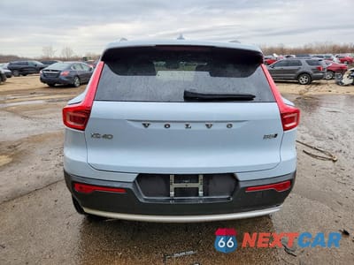 Zdjęcie 6 z 13 samochodu: 2025 VOLVO XC40 PLUS VIN:YV4L12UEXS2530525 - miniatura