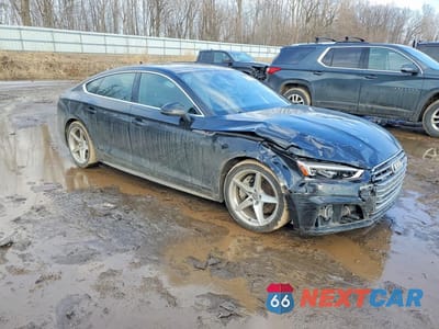 Czwarte zdjęcie samochodu z boku: 2018 AUDI A5 PRESTIGE S-LINE VIN:WAUFNCF54JA092707 - miniatura