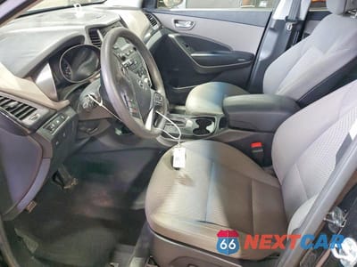 Zdjęcie 7 z 12 samochodu: 2016 HYUNDAI SANTA FE SE VIN:KM8SMDHF5GU154862 - miniatura