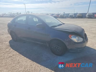 Czwarte zdjęcie samochodu z boku: 2009 HYUNDAI ACCENT GLS VIN:KMHCM46C29U299275 - miniatura
