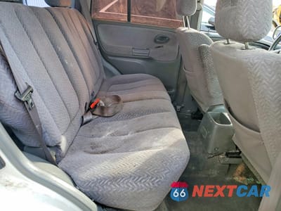 Zdjęcie 11 z 14 samochodu: 2001 SUZUKI GRAND VITARA JX VIN:JS3TD62V414154686 - miniatura