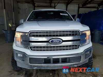 Piąte zdjęcie samochodu w środku: 2019 FORD F150 SUPERCREW VIN:1FTEW1E49KKE67107 - miniatura