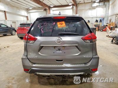 Zdjęcie 6 z 13 samochodu: 2018 NISS ROGUE SV VIN:5N1AT2MV0JC790828 - miniatura