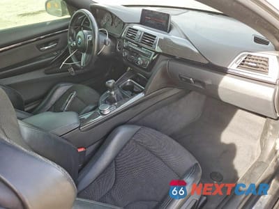 Zdjęcie 8 z 11 samochodu: 2018 BMW M4 VIN:WBS4Y9C59JAA85868 - miniatura