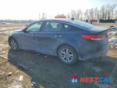 Drugie zdjęcie samochodu z przodu: 2018 KIA OPTIMA LX VIN:5XXGT4L37JG243713 - miniatura