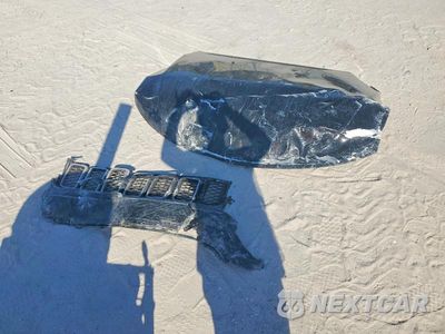 Zdjęcie 13 z 14 samochodu: 2021 JEEP GRAND CHEROKEE LAREDO VIN:1C4RJEAGXMC551229 - miniatura