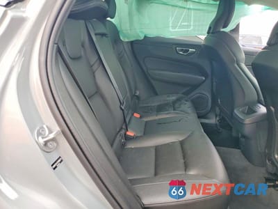 Zdjęcie 11 z 12 samochodu: 2025 VOLVO XC60 CORE VIN:YV4M12RJ7S1006670 - miniatura