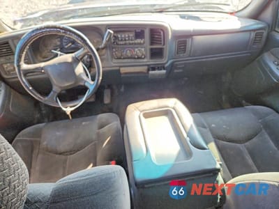 Zdjęcie 8 z 12 samochodu: 2002 CHEVROLET AVALANCHE C1500 VIN:3GNEC13T12G290196 - miniatura
