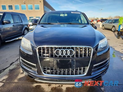 Piąte zdjęcie samochodu w środku: 2015 AUDI Q7 PREMIUM PLUS VIN:WA1LGAFE3FD010132 - miniatura