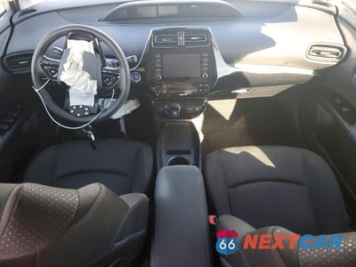 Zdjęcie 8 z 12 samochodu: 2020 TOYOTA PRIUS LE VIN:JTDKARFU4L3117832 - miniatura