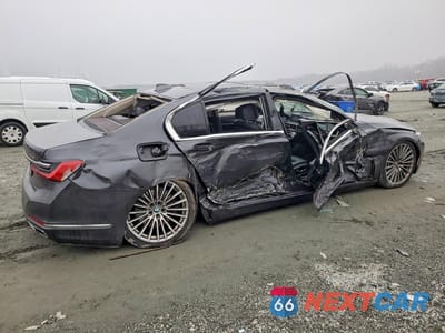 Trzecie zdjęcie samochodu z tyłu: 2021 BMW 740 I VIN:WBA7T2C07MCE44073 - miniatura