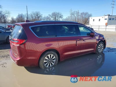Trzecie zdjęcie samochodu z tyłu: 2021 CHRYSLER PACIFICA HYBRID TOURING L VIN:2C4RC1L73MR599615 - miniatura