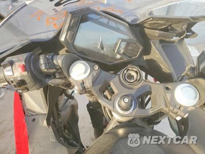 Zdjęcie 7 z 8 samochodu: 2025 KAWASAKI EX500 VIN:ML5EXGG11SDA54912 - miniatura