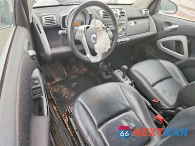 Zdjęcie 8 z 11 samochodu: 2008 SMART FORTWO PASSION VIN:WMEEK31X48K191355 - miniatura