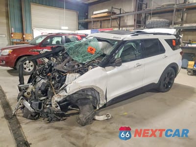 2023 FORD EXPLORER ST 1FM5K8GC5PGB94648 - główne zdjęcie licytacji z USA - miniatura