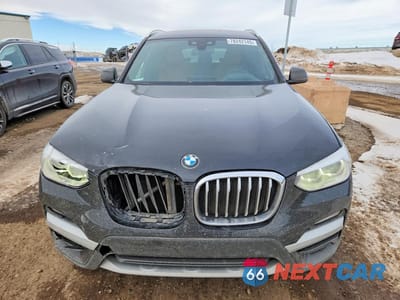 Piąte zdjęcie samochodu w środku: 2019 BMW X3 XDRIVE30I VIN:5UXTR9C55KLD90630 - miniatura