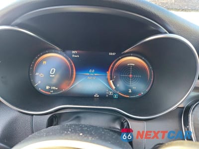 Zdjęcie 9 z 11 samochodu: 2019 MERCEDES-BENZ C 300 4MATIC VIN:55SWF8EB2KU293128 - miniatura