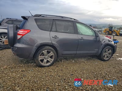 Trzecie zdjęcie samochodu z tyłu: 2011 TOYOTA RAV4 SPORT VIN:2T3WK4DV4BW011776 - miniatura