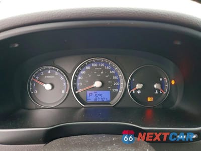 Zdjęcie 9 z 12 samochodu: 2012 HYUNDAI SANTA FE GLS VIN:5XYZGDAG0CG139579 - miniatura