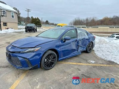 2025 TOYOTA CAMRY XSE 4T1DAACK8SU090930 - główne zdjęcie licytacji z USA - miniatura