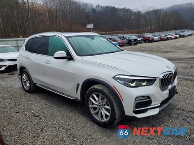 Czwarte zdjęcie samochodu z boku: 2021 BMW X5 XDRIVE40I VIN:5UXCR6C07M9E87847 - miniatura