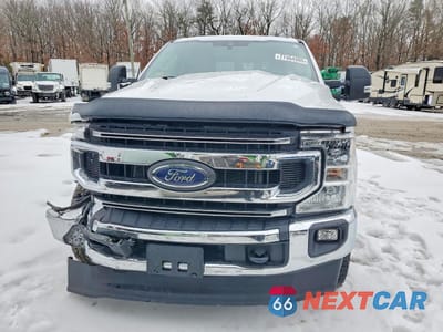 Piąte zdjęcie samochodu w środku: 2022 FORD F350 SUPER DUTY VIN:1FT8W3B6XNEE53377 - miniatura