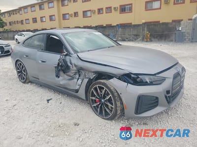 Czwarte zdjęcie samochodu z boku: 2025 BMW I4 M50 VIN:WBY33HD06SFU35648 - miniatura
