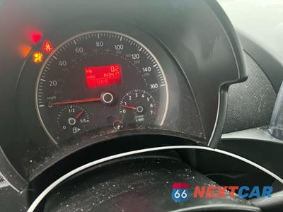 Zdjęcie 8 z 11 samochodu: 2010 VOLKSWAGEN NEW BEETLE VIN:3VWRW3AG2AM015792 - miniatura