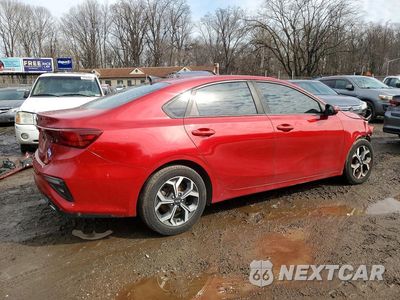 Trzecie zdjęcie samochodu z tyłu: 2019 KIA FORTE LXS VIN:3KPF24ADXKE097232 - miniatura
