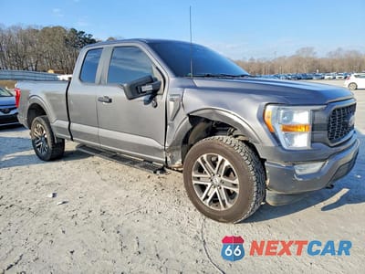 Czwarte zdjęcie samochodu z boku: 2022 FORD F150 SUPER CAB VIN:1FTFX1E5XNFA41174 - miniatura