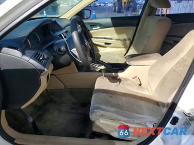 Zdjęcie 7 z 12 samochodu: 2012 HONDA ACCORD LX VIN:1HGCP2F30CA010470 - miniatura