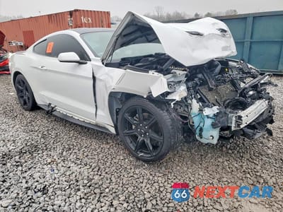 Czwarte zdjęcie samochodu z boku: 2019 FORD MUSTANG VIN:1FA6P8TH6K5184488 - miniatura