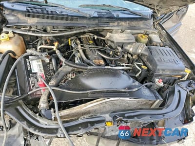 Zdjęcie 12 z 13 samochodu: 2001 JEEP GRAND CHEROKEE LAREDO VIN:1J4GW48S61C694679 - miniatura