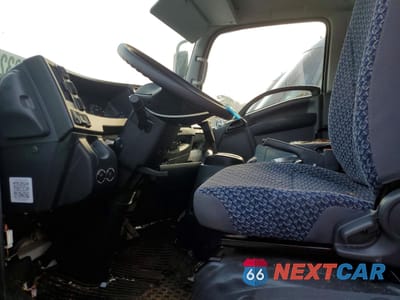 Zdjęcie 7 z 13 samochodu: 2025 ISUZU NPR HD VIN:54DC4W1D0SS207531 - miniatura