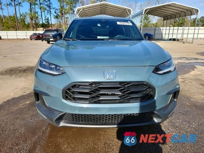 Piąte zdjęcie samochodu w środku: 2023 HONDA HR-V SPORT VIN:3CZRZ2H54PM719777 - miniatura