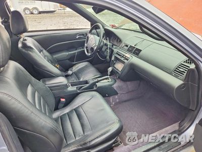 Zdjęcie 8 z 13 samochodu: 2000 HONDA PRELUDE VIN:JHMBB6243YC004302 - miniatura