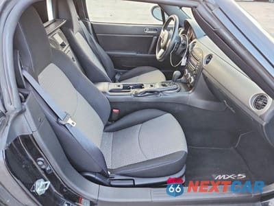 Zdjęcie 10 z 11 samochodu: 2011 MAZDA MX-5 MIATA VIN:JM1NC2JF5B0217977 - miniatura